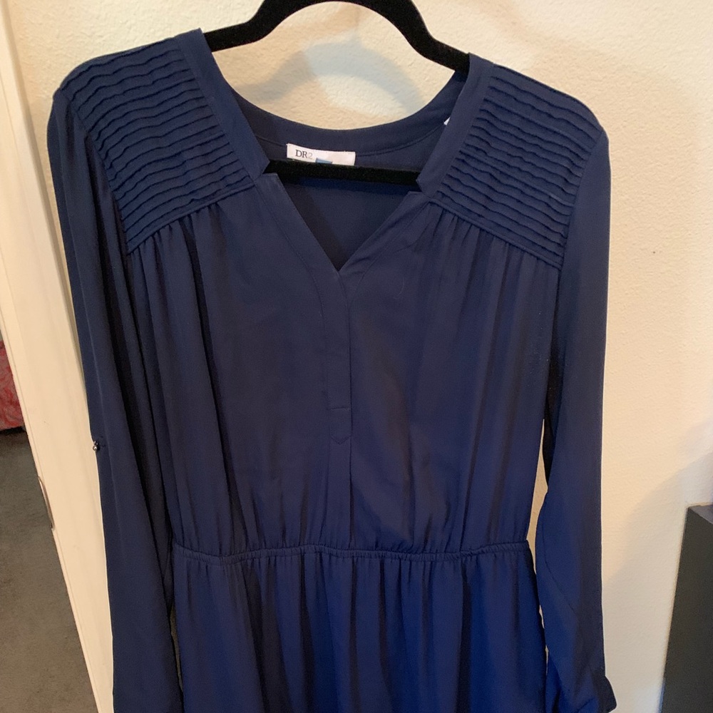Super stylish blue dress!